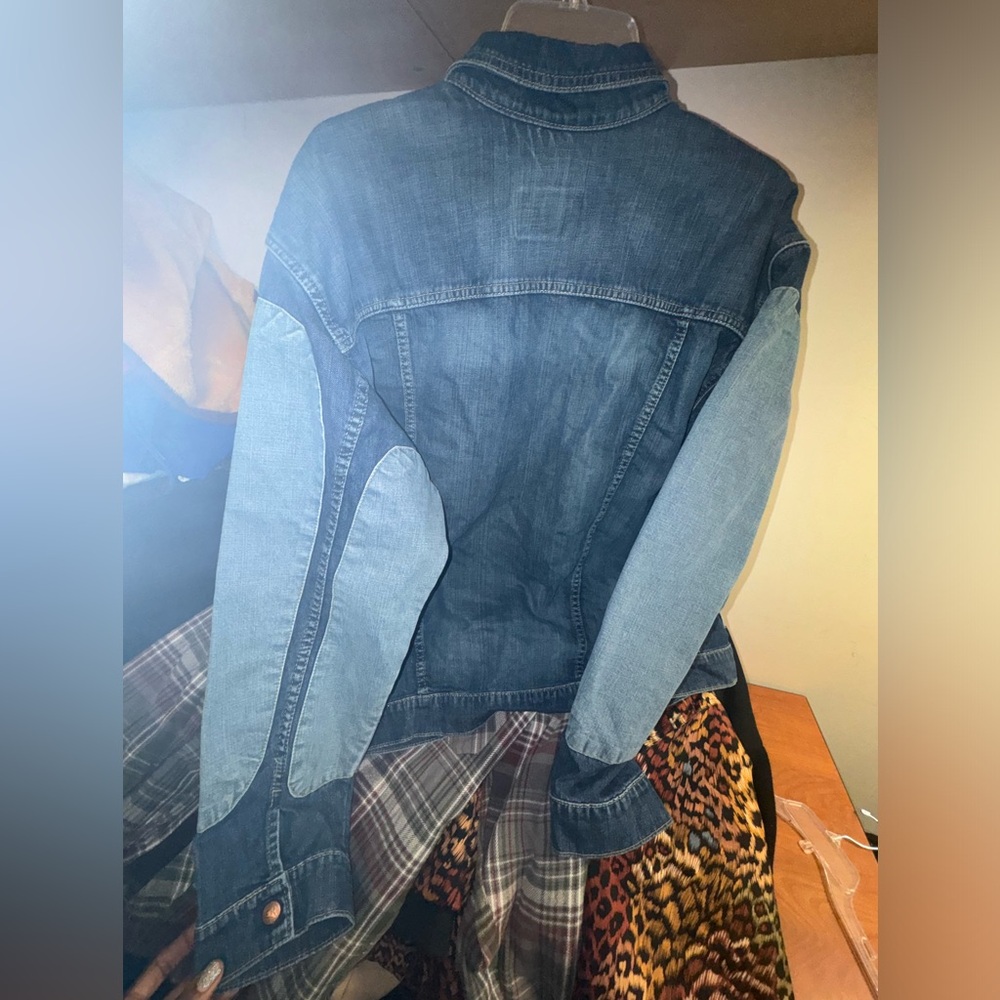 Custom denim jacket - Picture 5 of 11